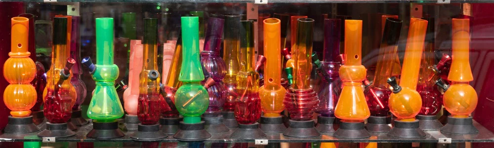 Best Bongs You Can Buy at an Online Headshop: